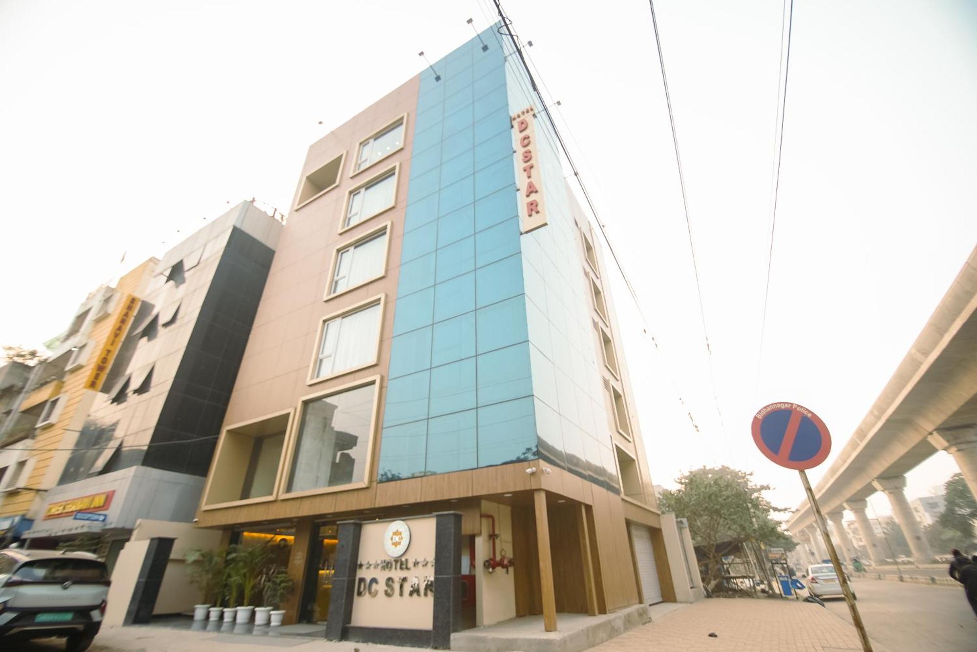 Hotel Dc Star Kolkata Exterior photo